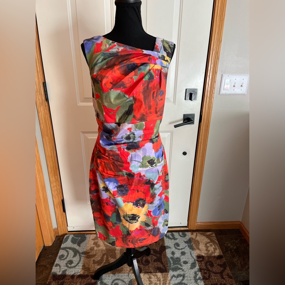 New Adrianna Papell tailored red floral sleeveless jacquard sheath midi dress.16